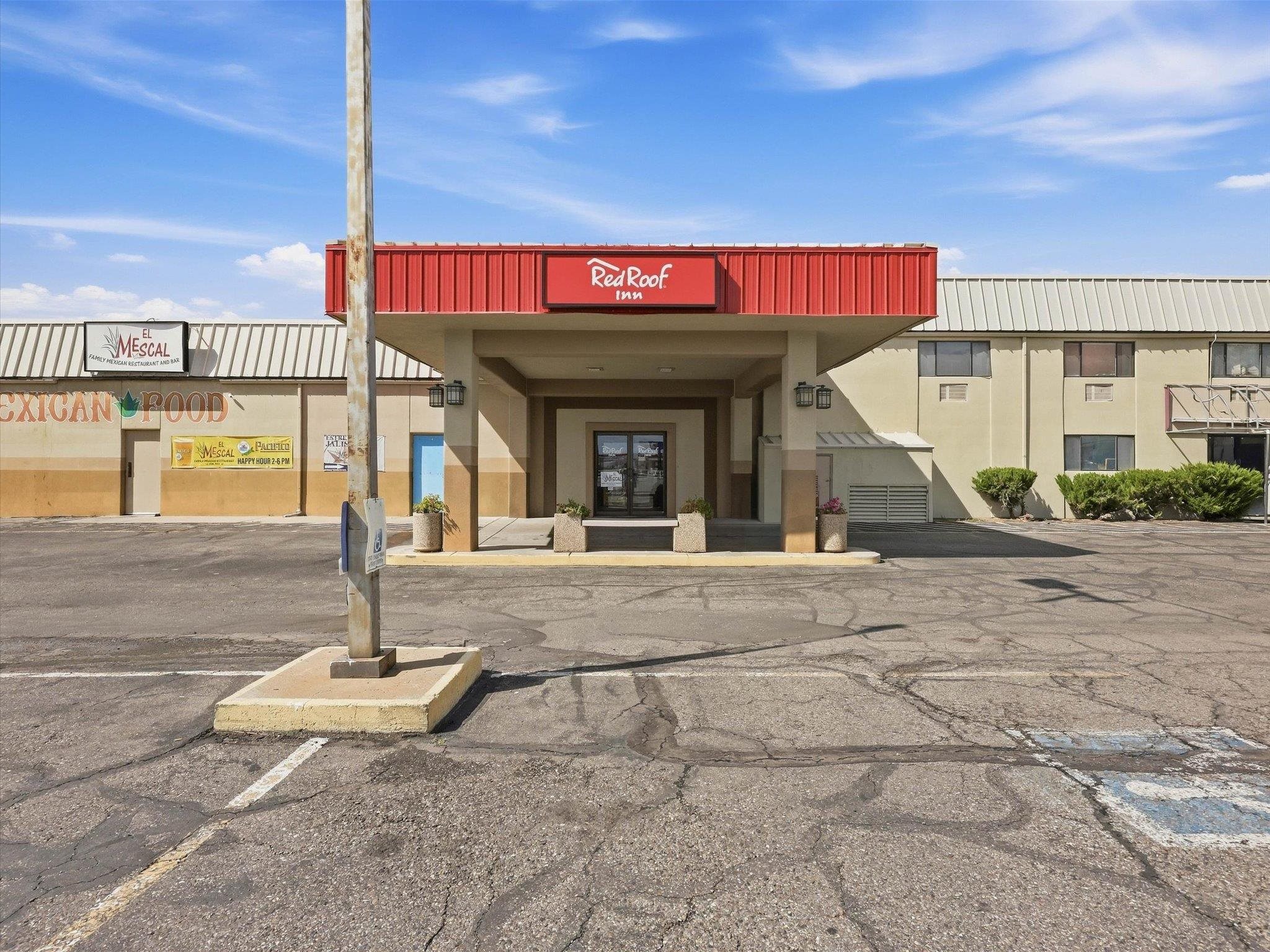 2210 Highway 6&50 — photo