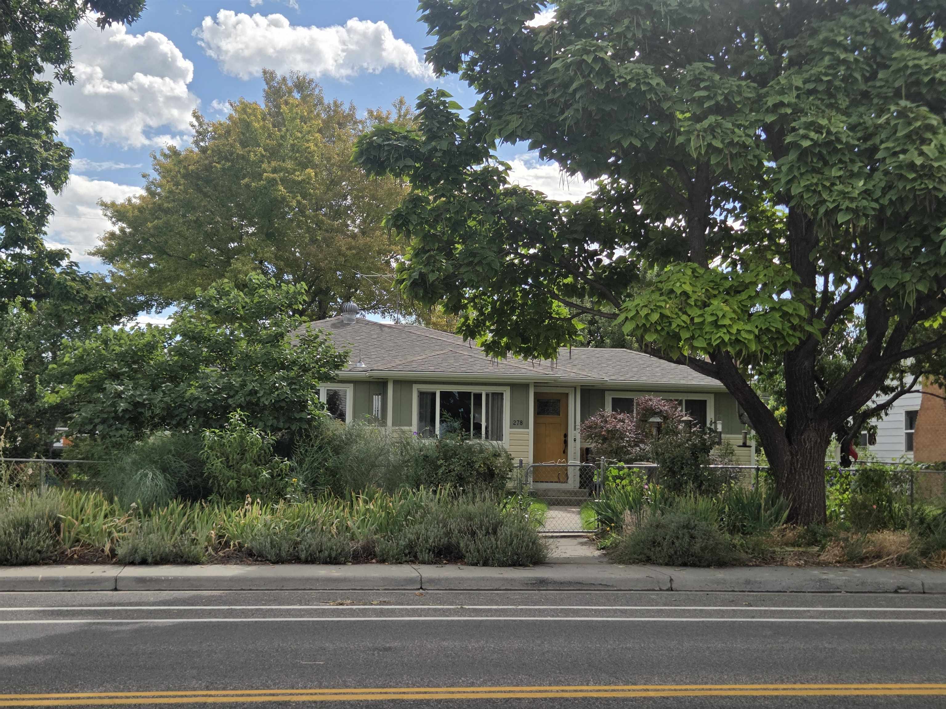 278 N Mesa Street — photo