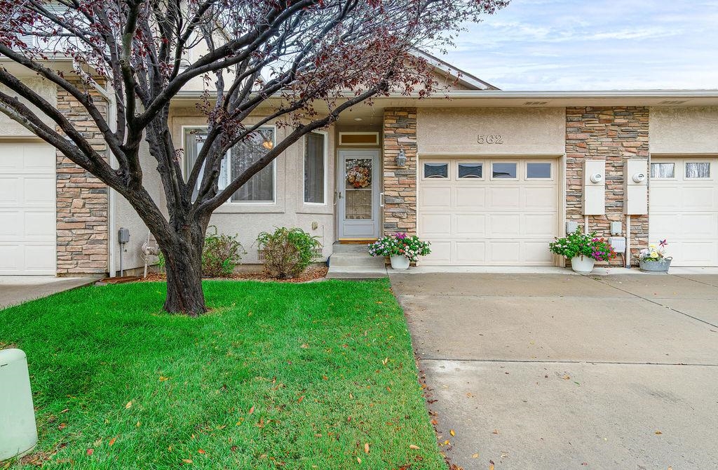 562 Garden Grove Court — photo