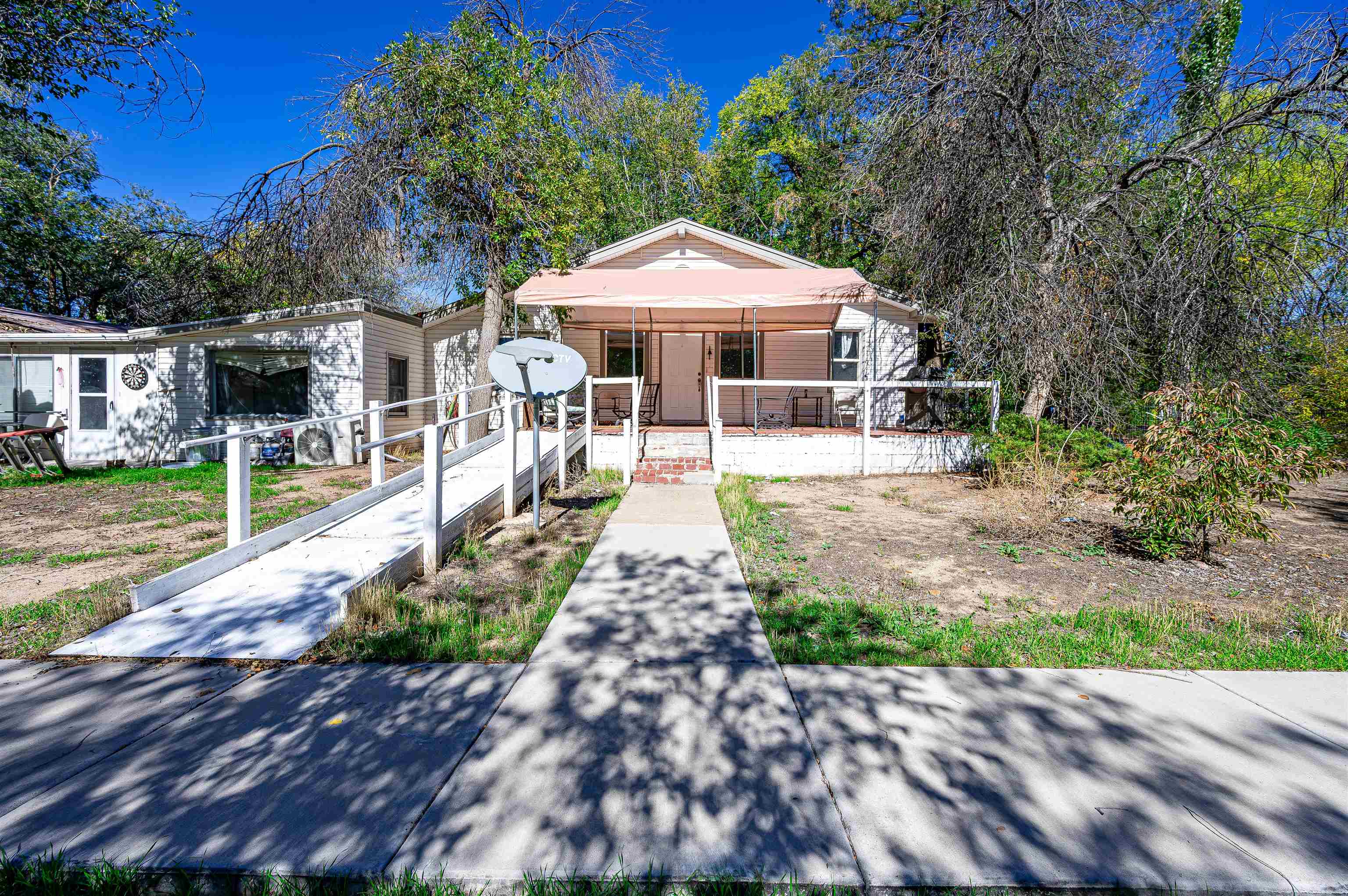 571 29 Road — photo