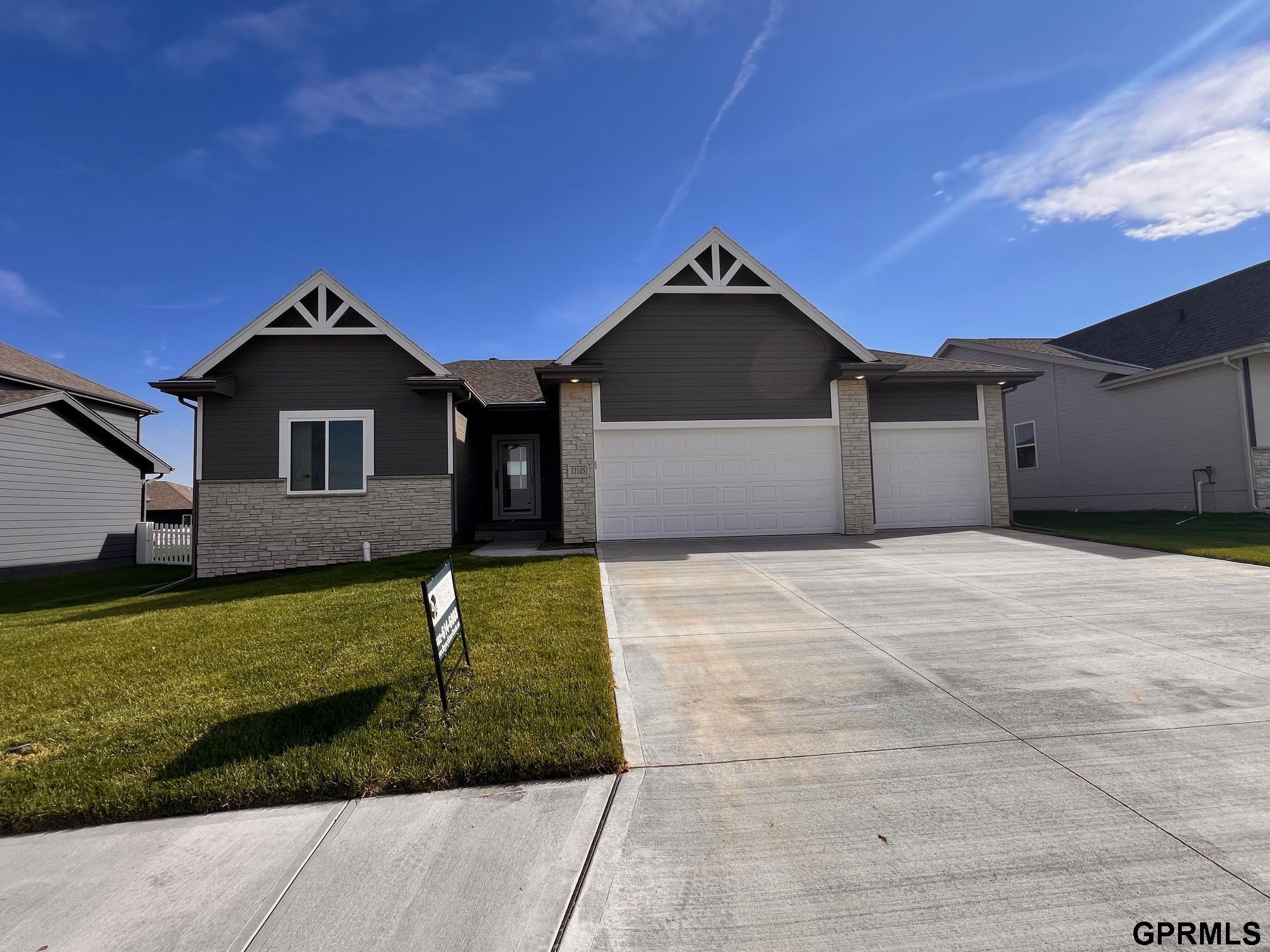 12105 Daniell Road — photo