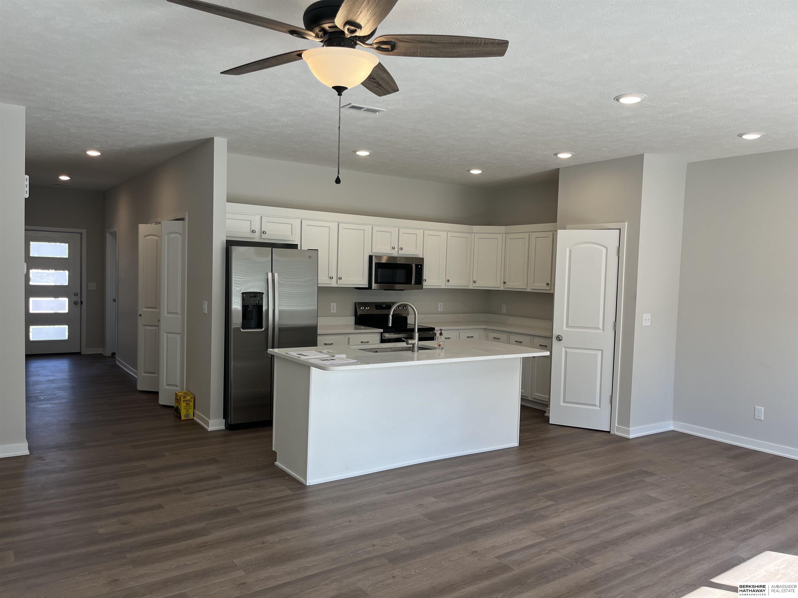 1661 Northland Drive — photo