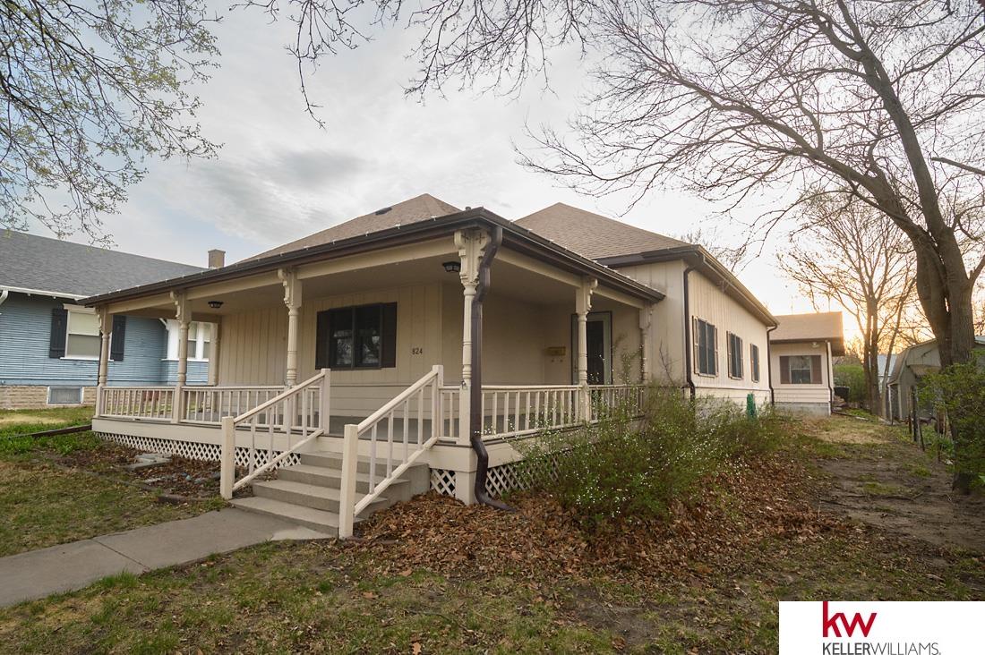 824 N Commercial Avenue — photo