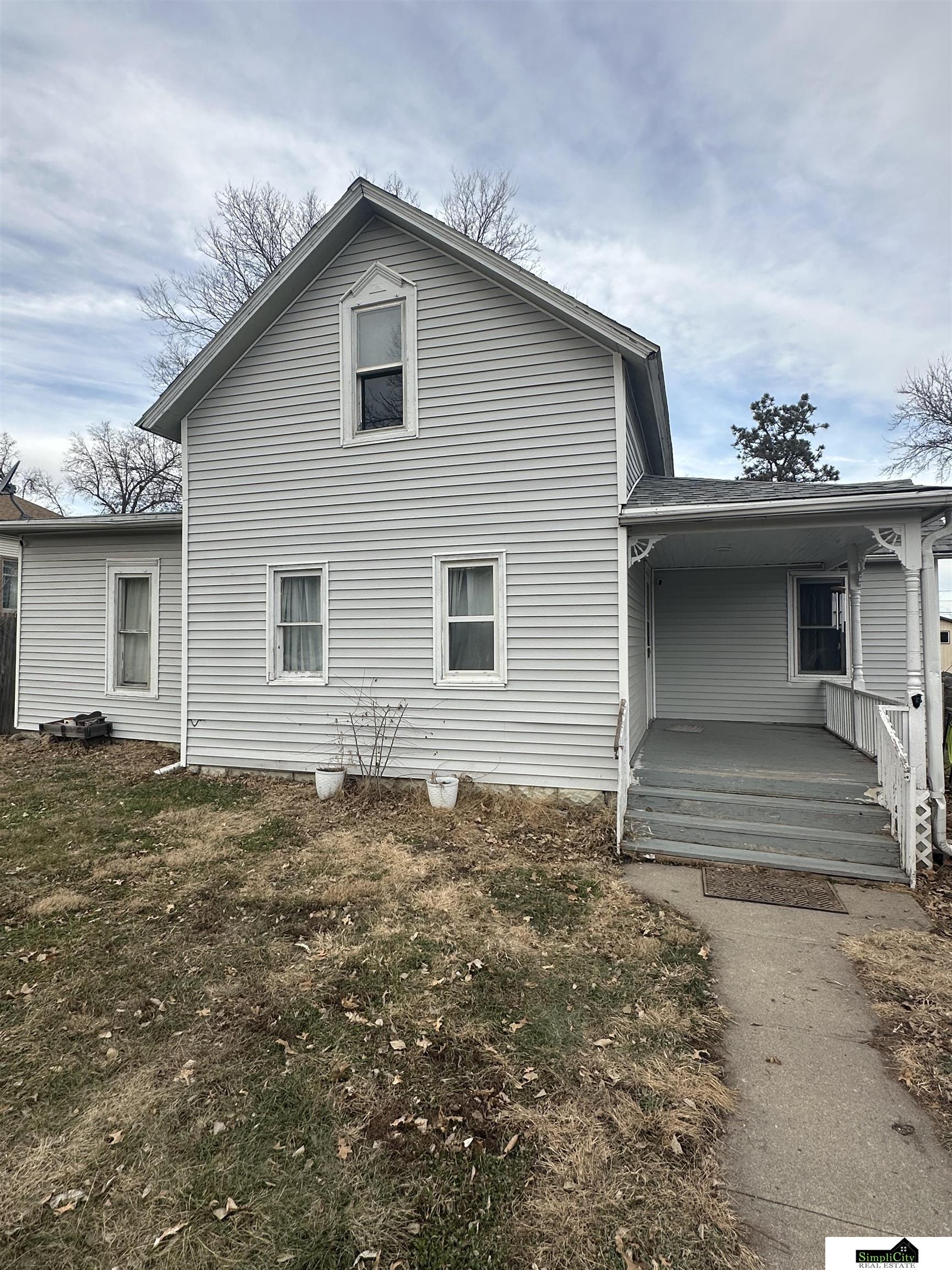 612 W Elm Street — photo