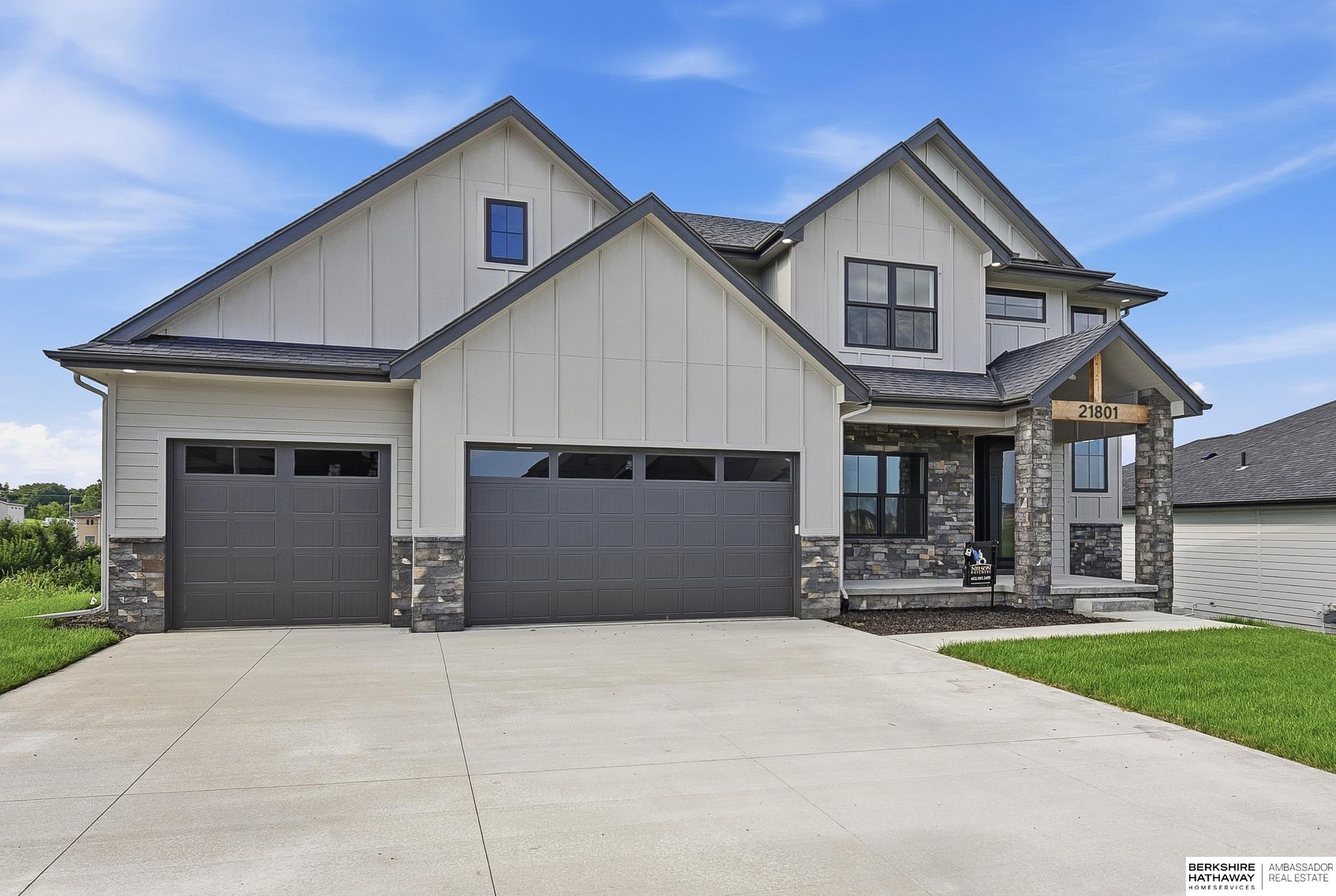 21801 Parkview Drive — photo