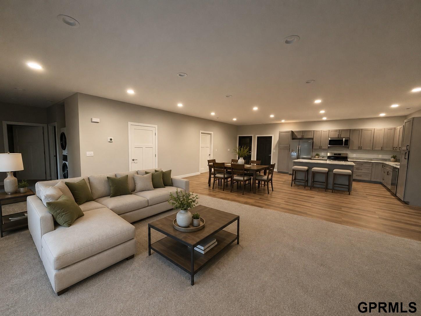 1120 Jasmine Avenue — photo