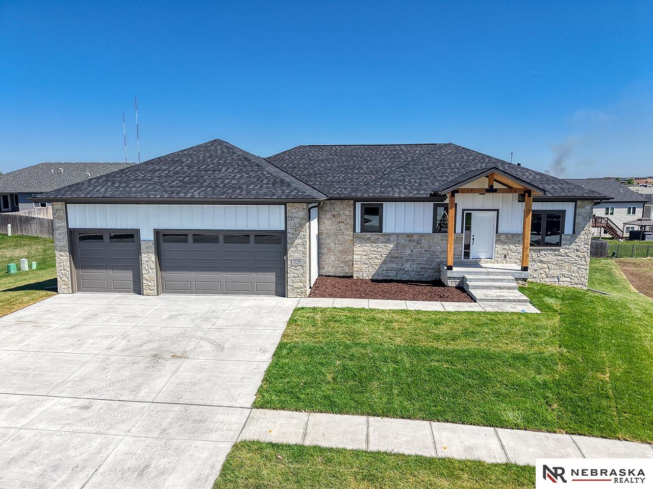 7755 Aero Circle — photo