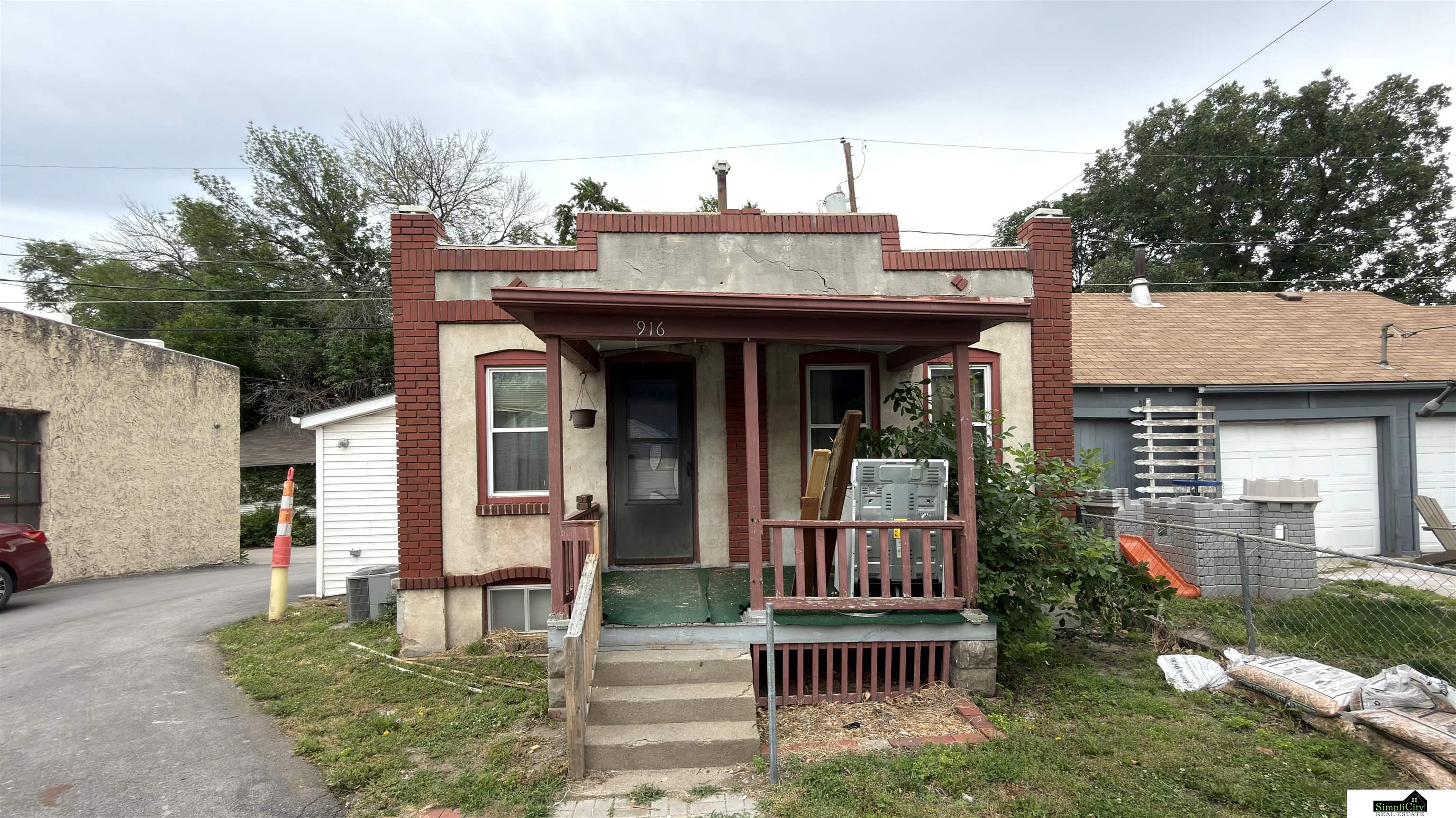916 B Street — photo