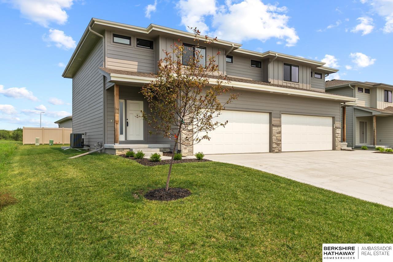 14810 Willow Street — photo