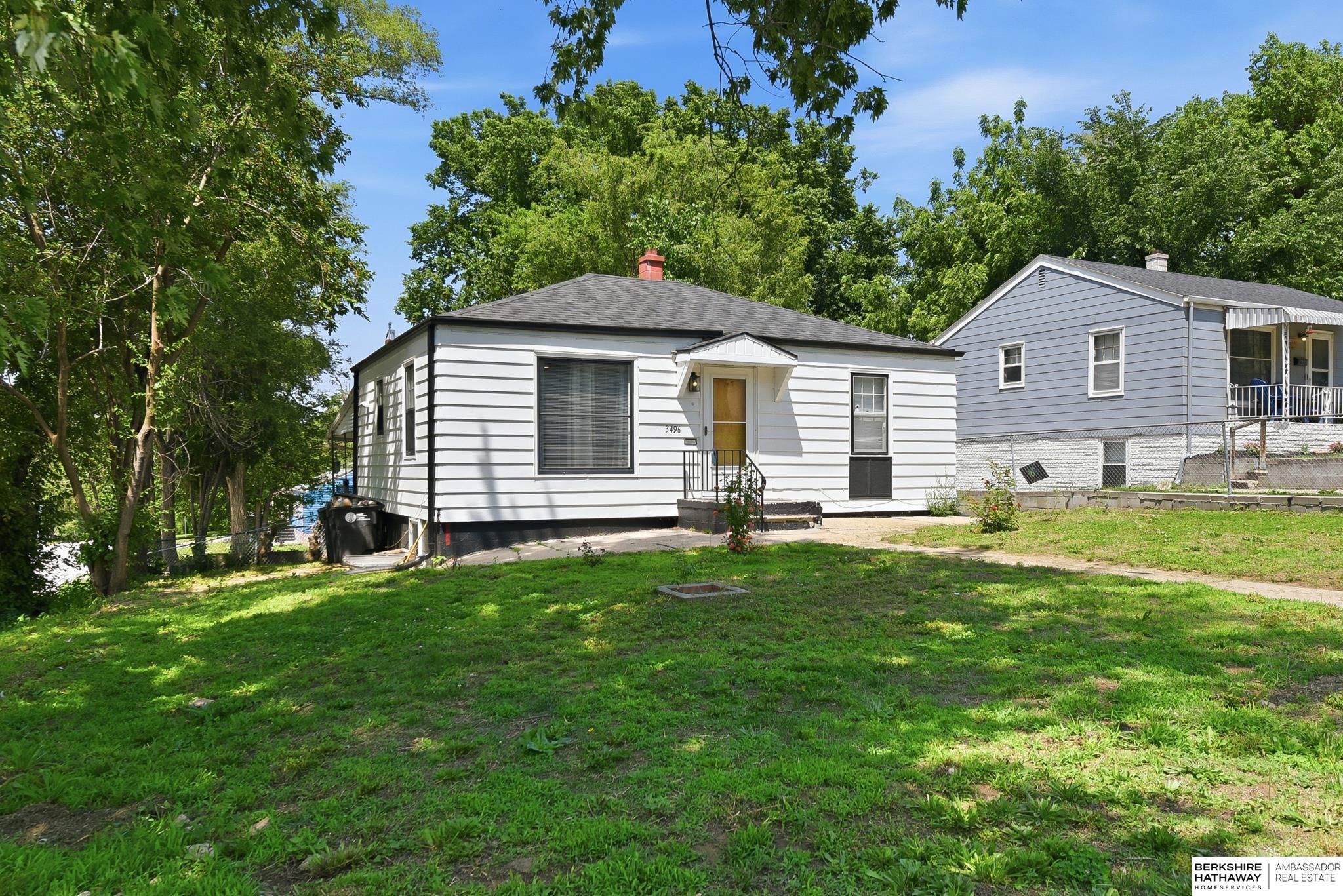 3496 Pratt Street — photo