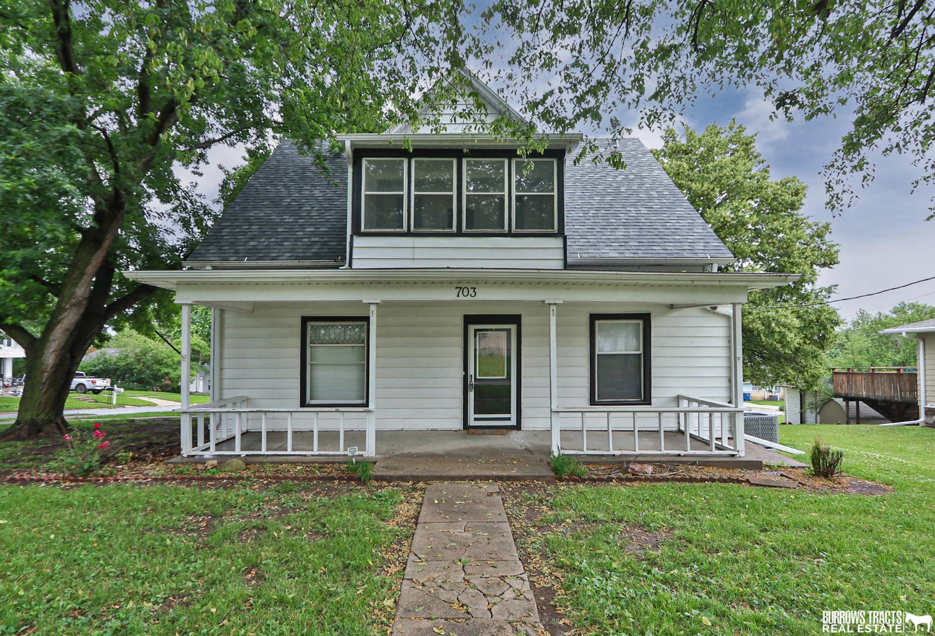 703 Thorne Street — photo