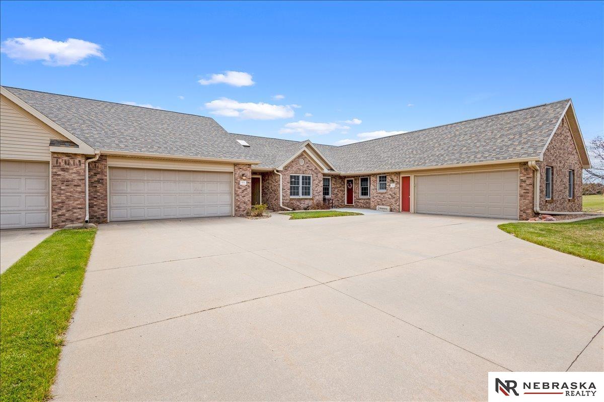 803 Clearwater Circle — photo