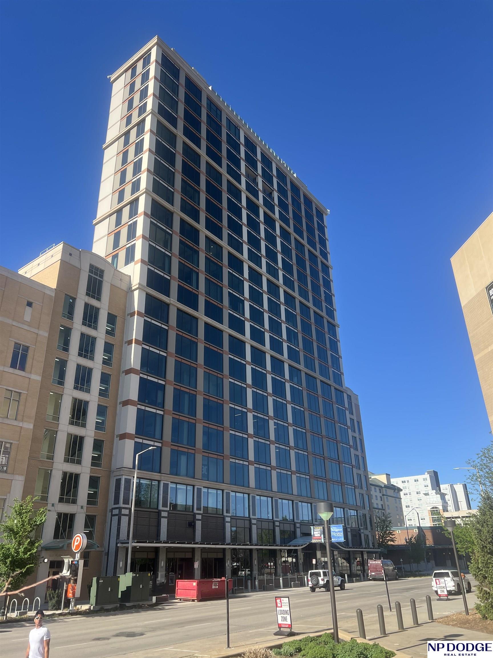 1125 Q Street # 1703 — photo