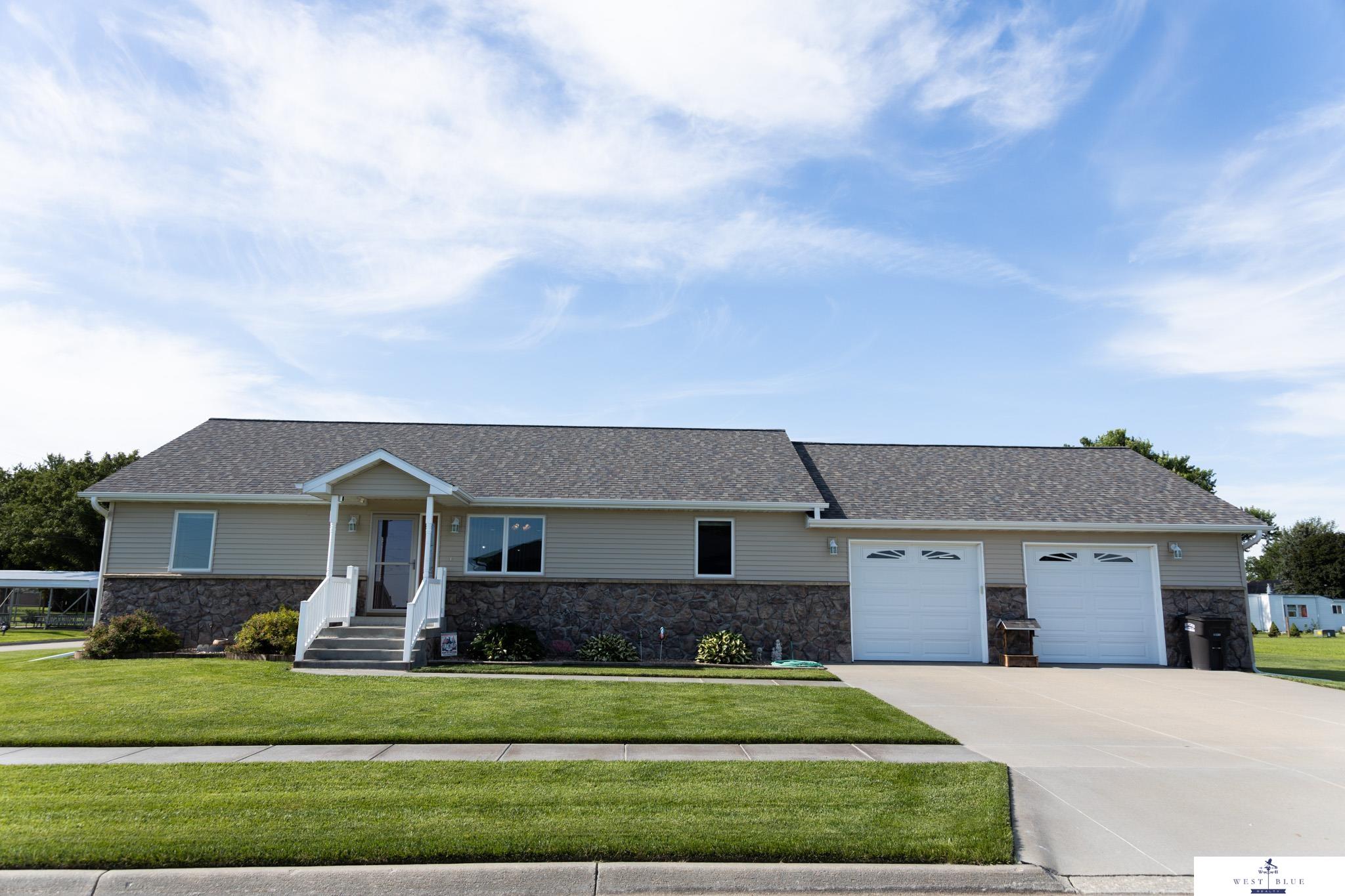 10 Luebbe Drive — photo