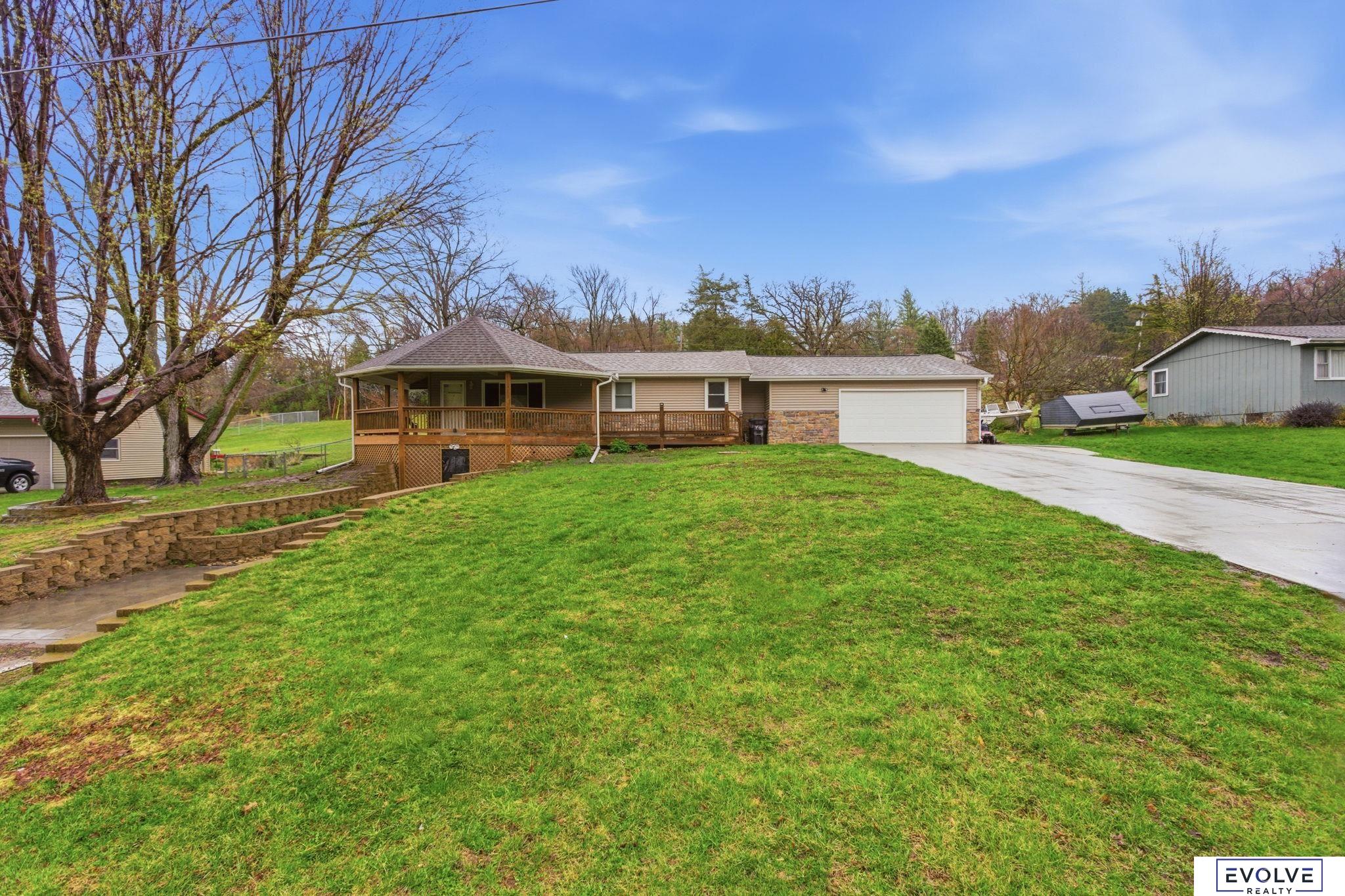 155 Parkwood Drive — photo