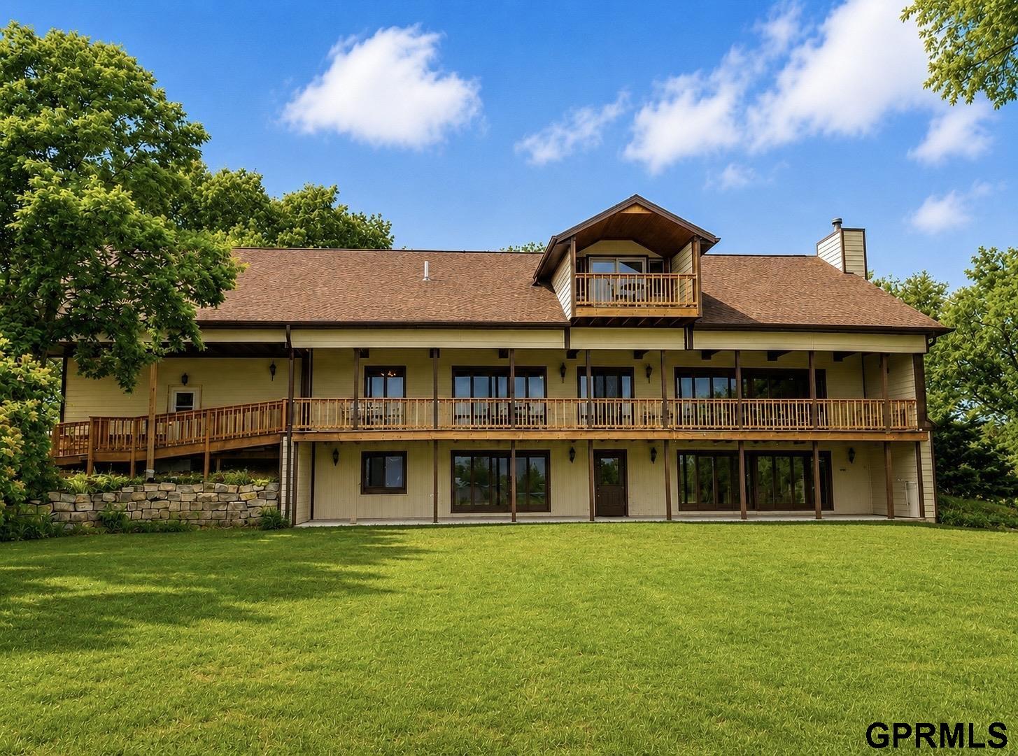 2950 Forestview Circle — photo