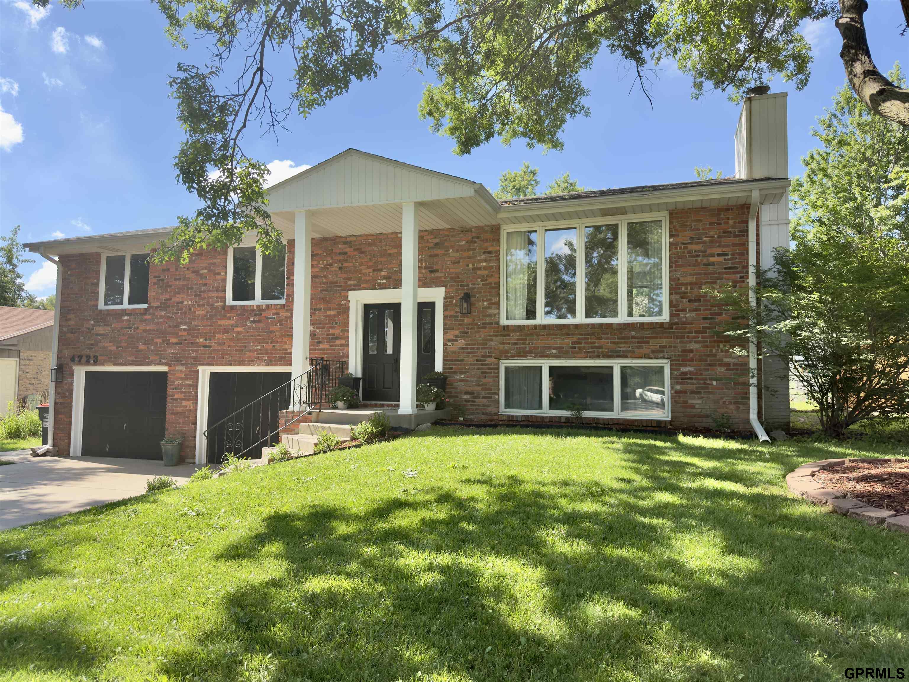 4723 Kirkwood Drive — photo