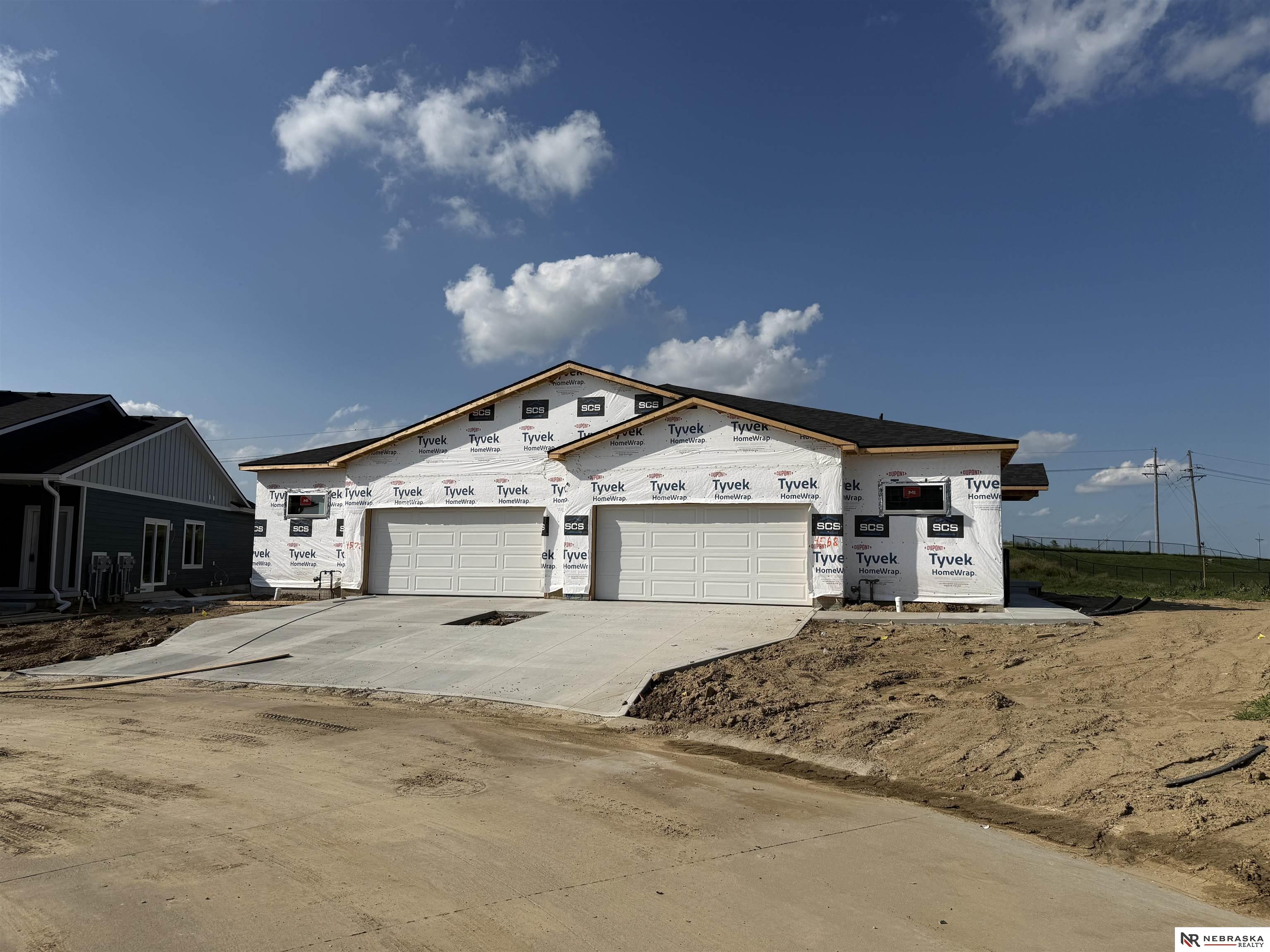 4572 Schilling Court — photo