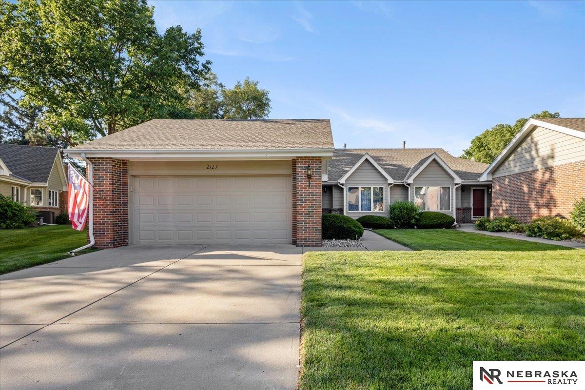 2127 Nye Drive — photo