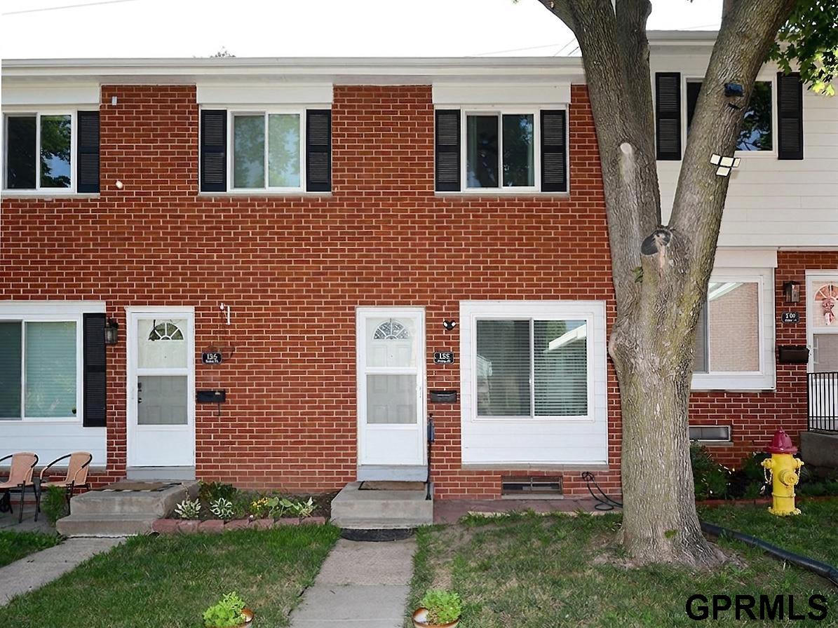 128 Arbor Court — photo