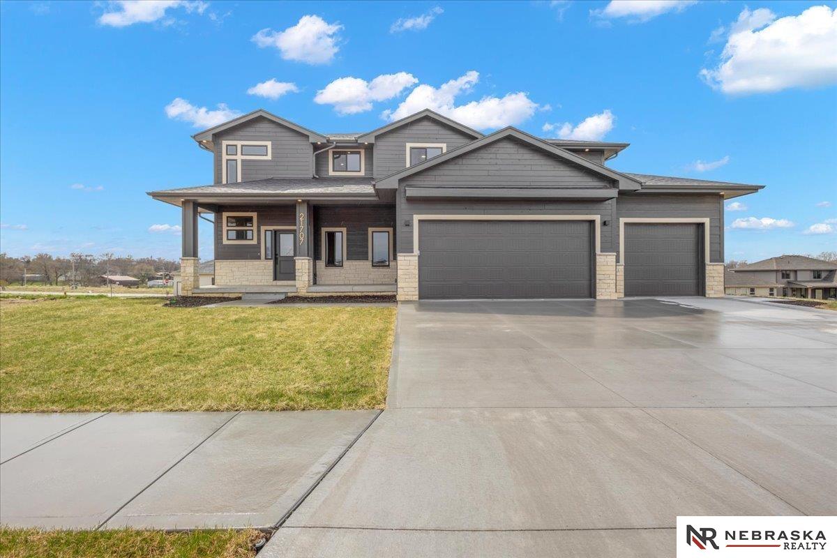 21707 Glenmore Drive — photo
