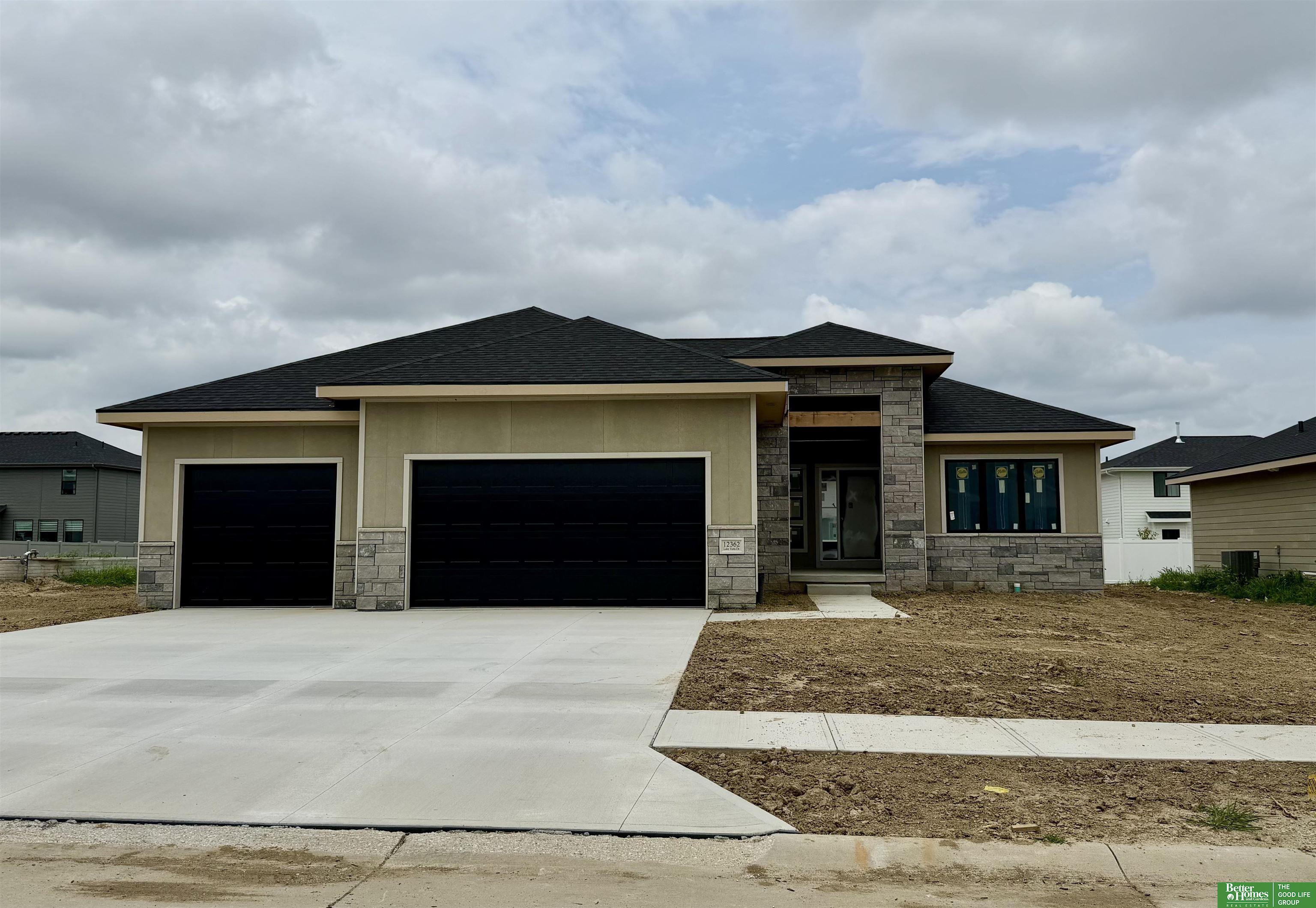 12362 Lake Vista Drive — photo