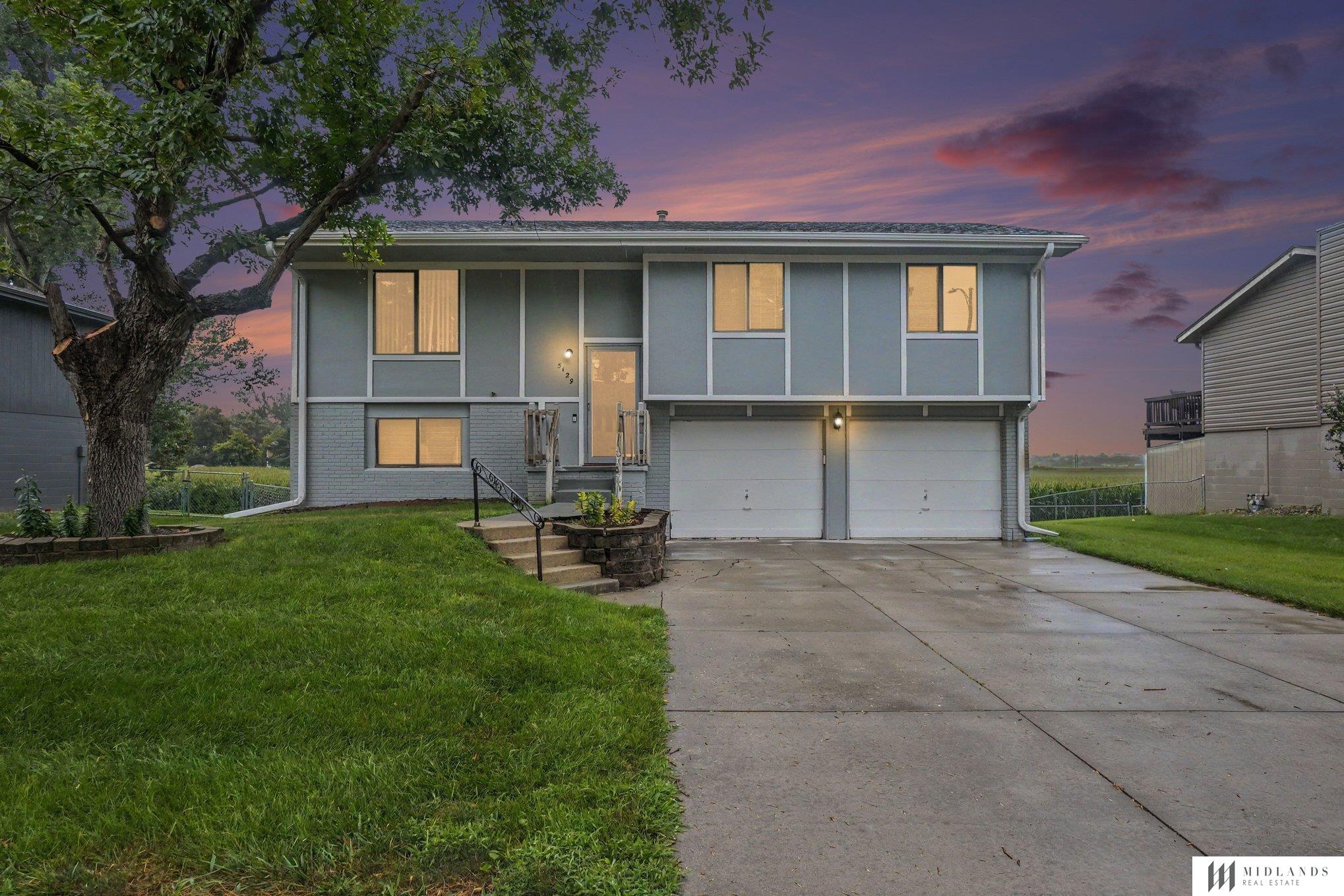 5129 Galloway Street — photo