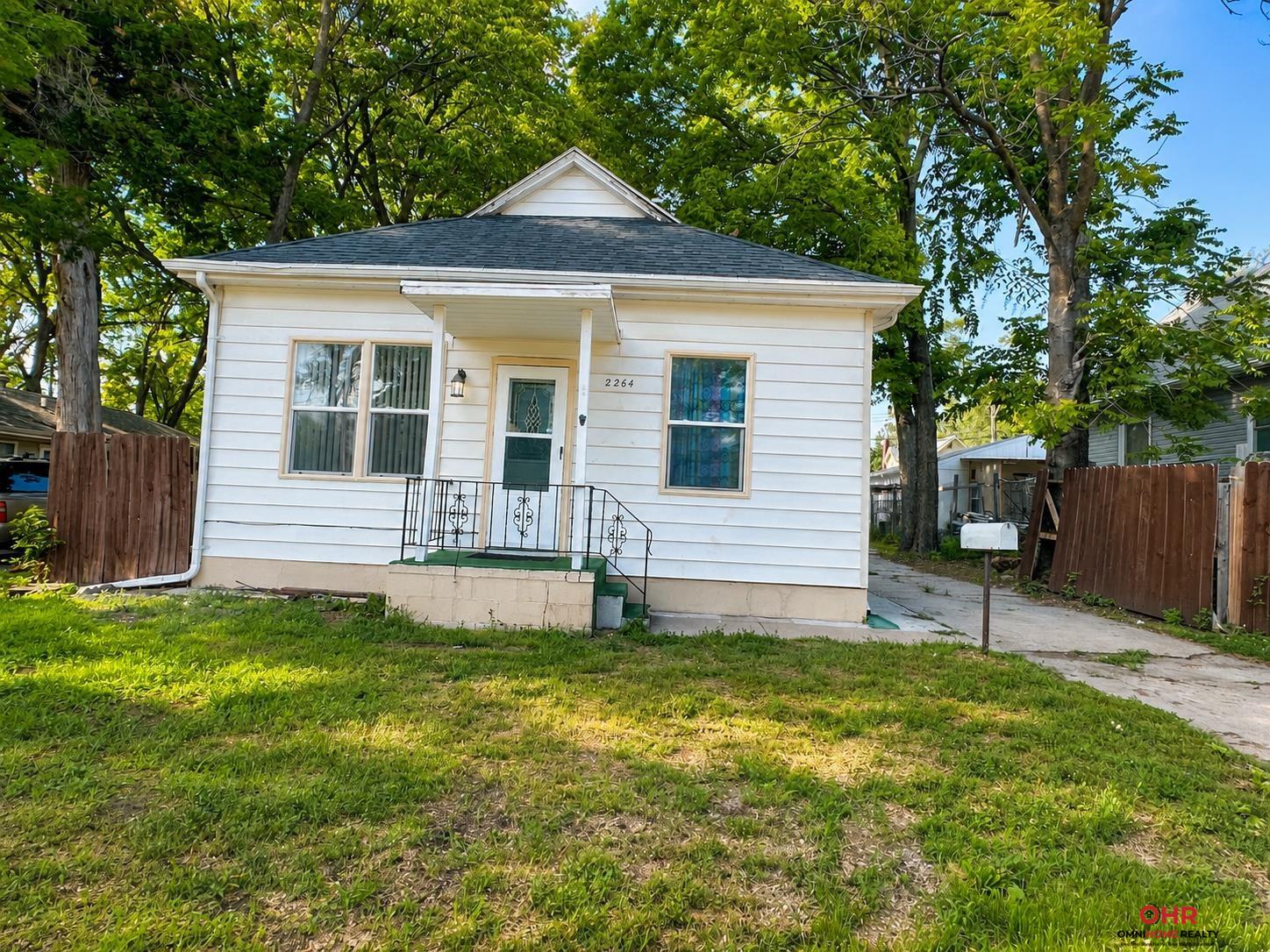2264 Dudley Street — photo