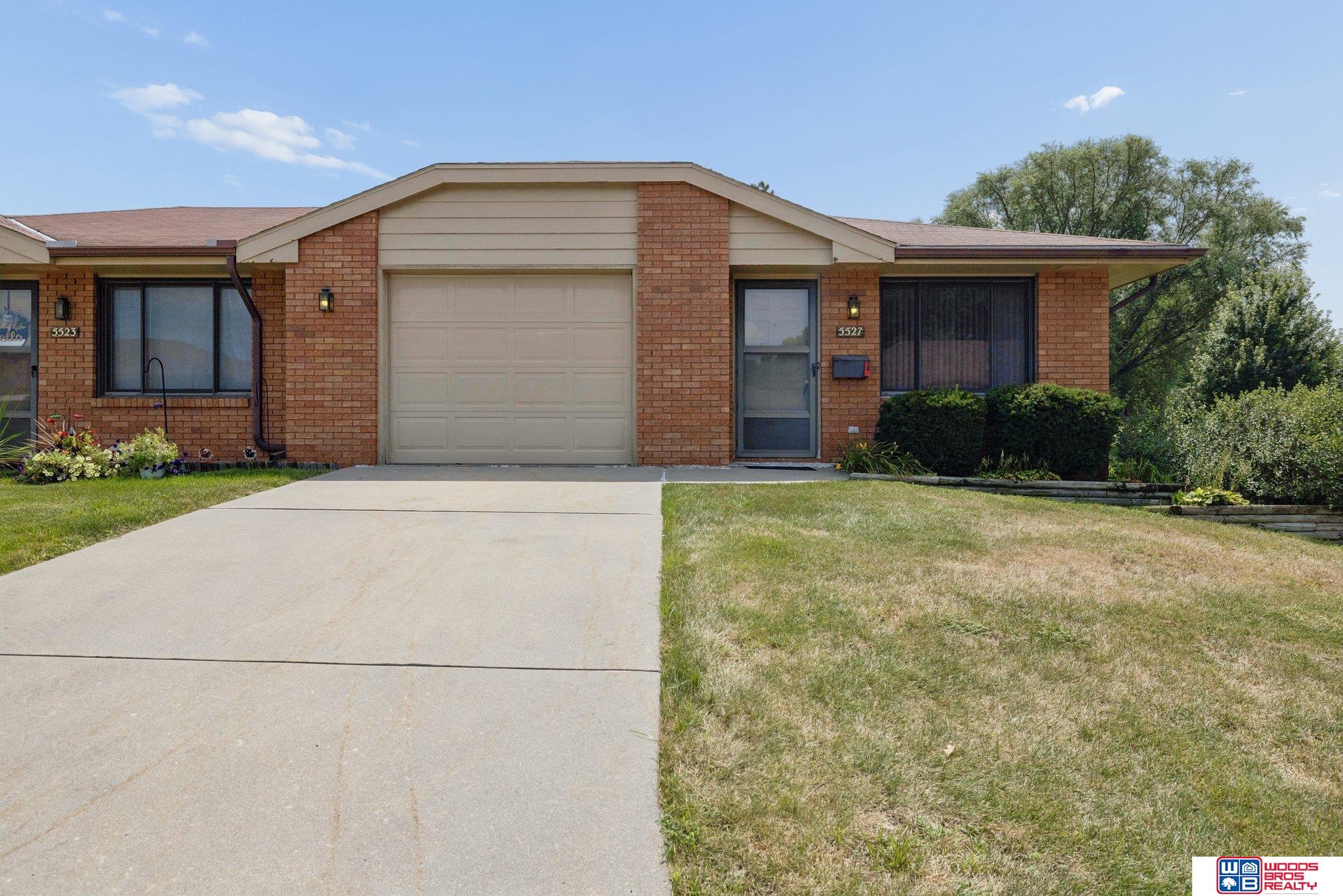 5527 Enterprise Drive — photo