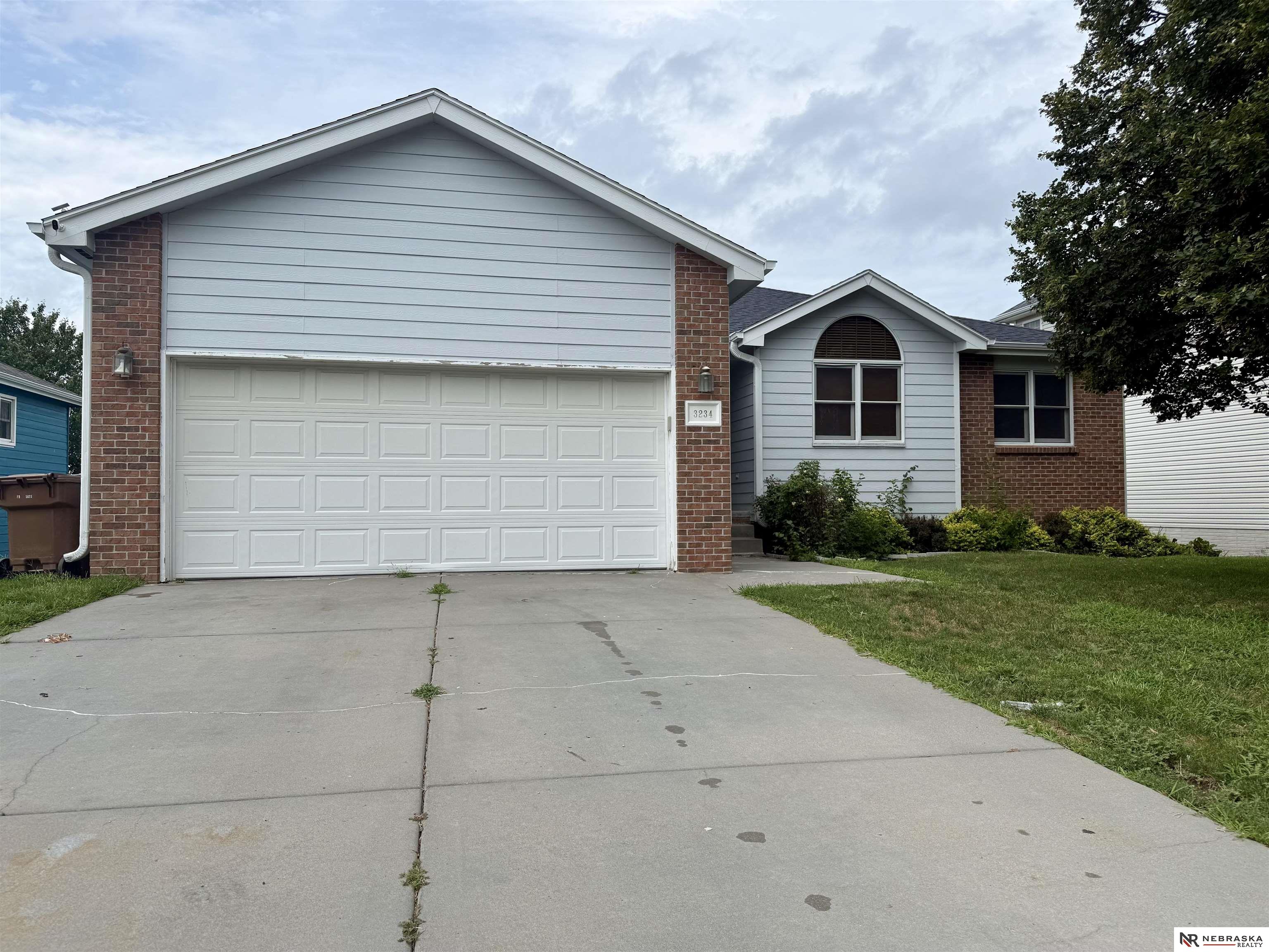 3234 Watercress Lane — photo