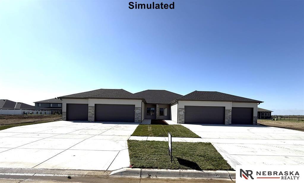 4921 Donnette Drive — photo