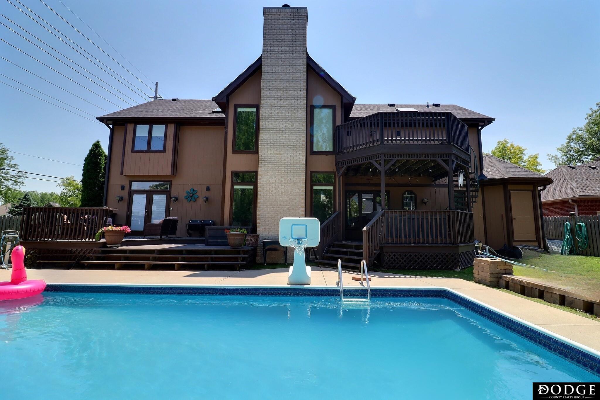 2534 Park Place Drive — photo