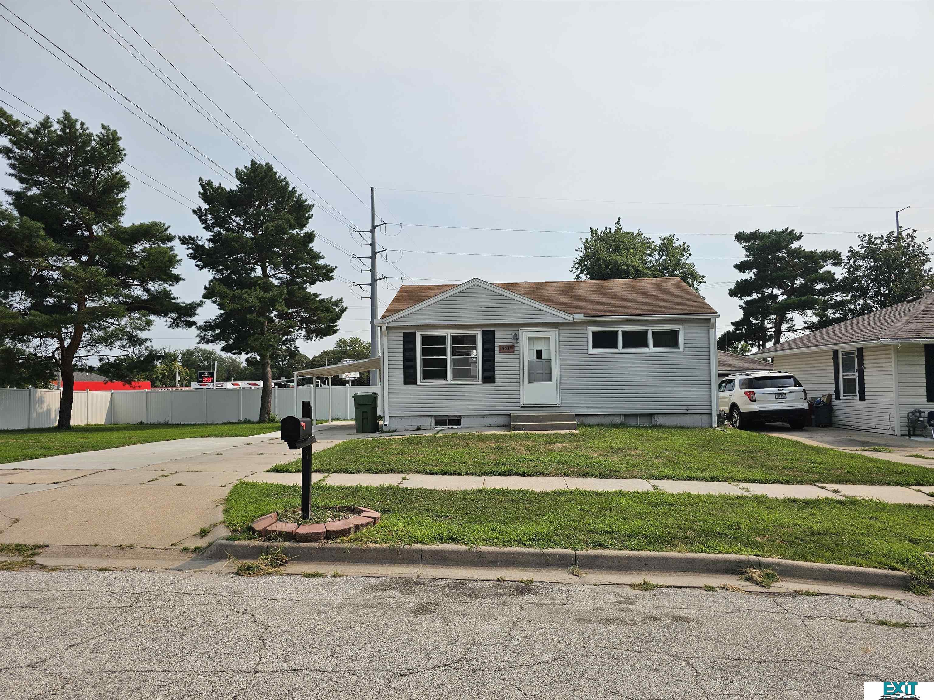5531 Saylor Street — photo