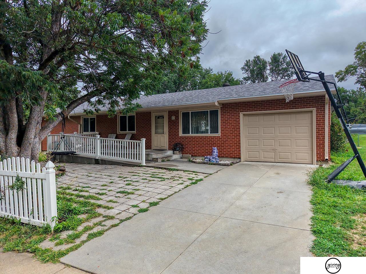 5140 Grassridge Road — photo