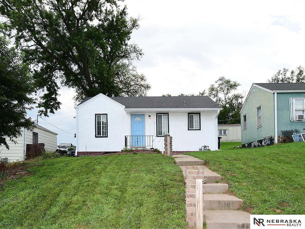 2553 Monroe Street — photo
