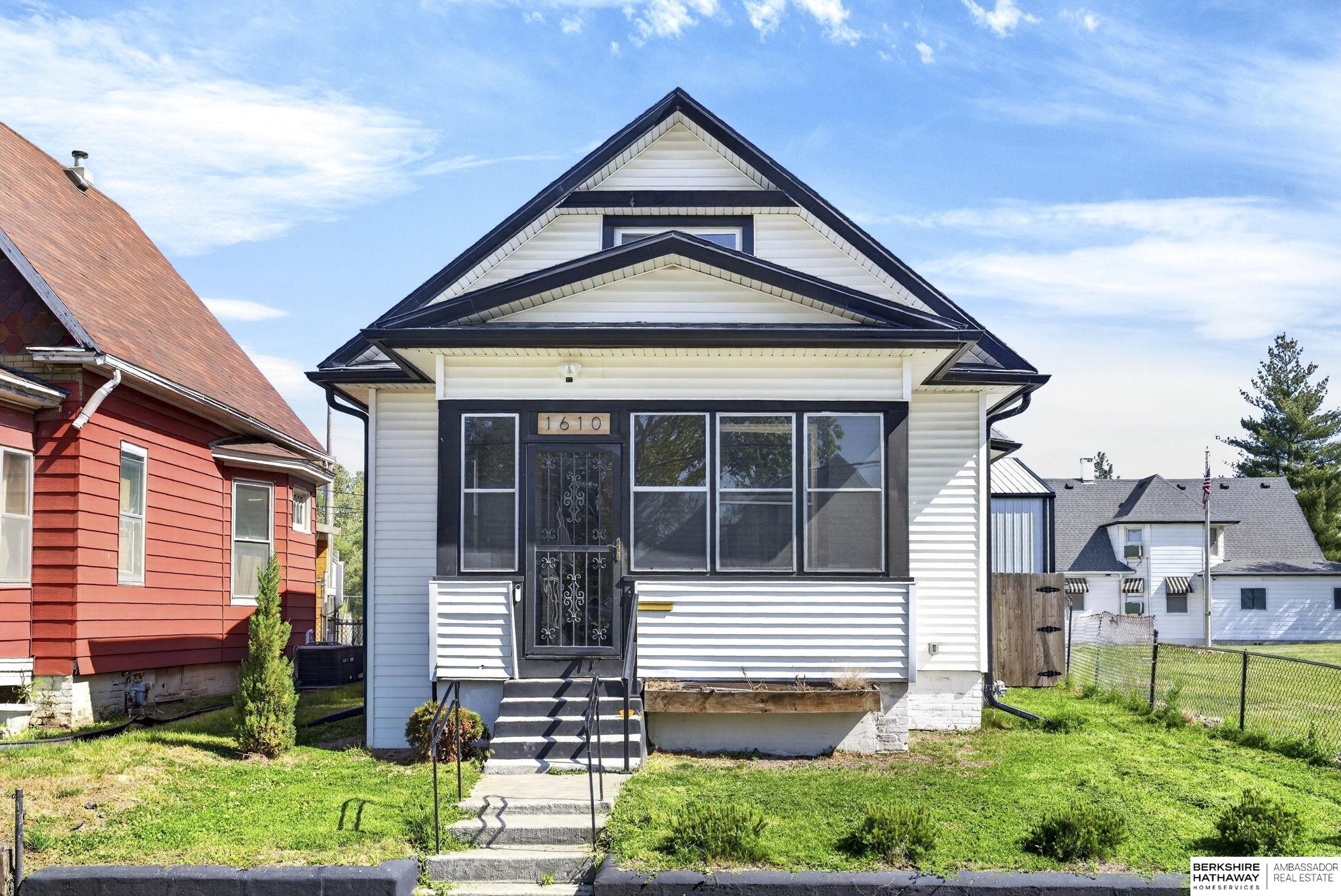 1610 Manderson Street — photo