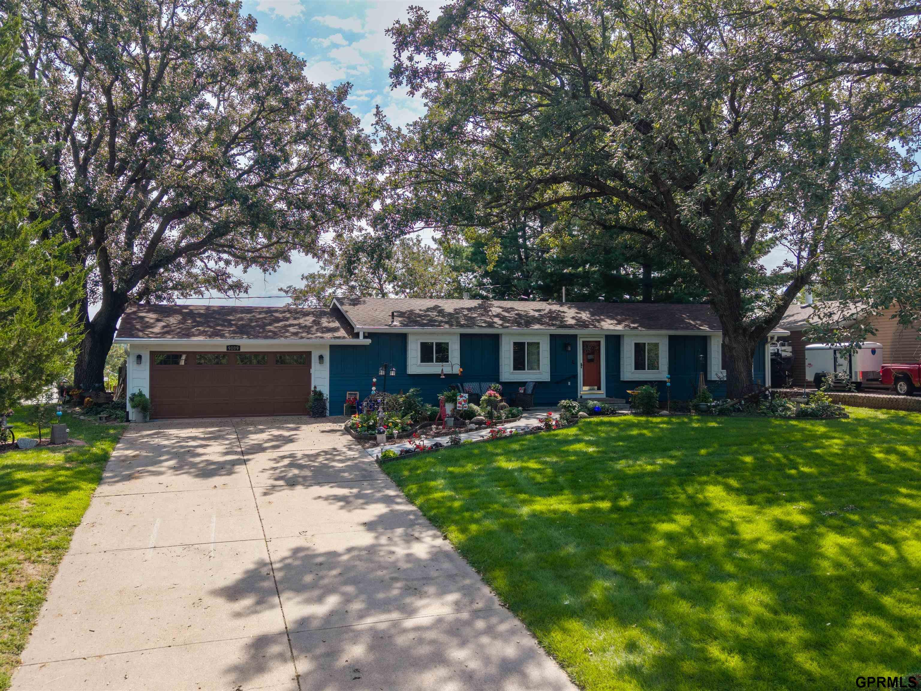 9109 Bellvue Drive — photo