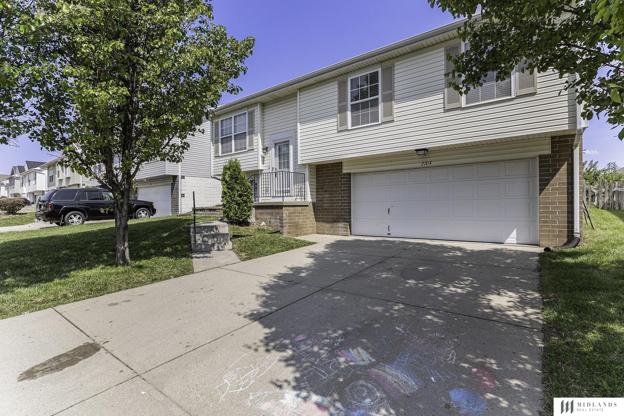 2704 Michaela Street — photo