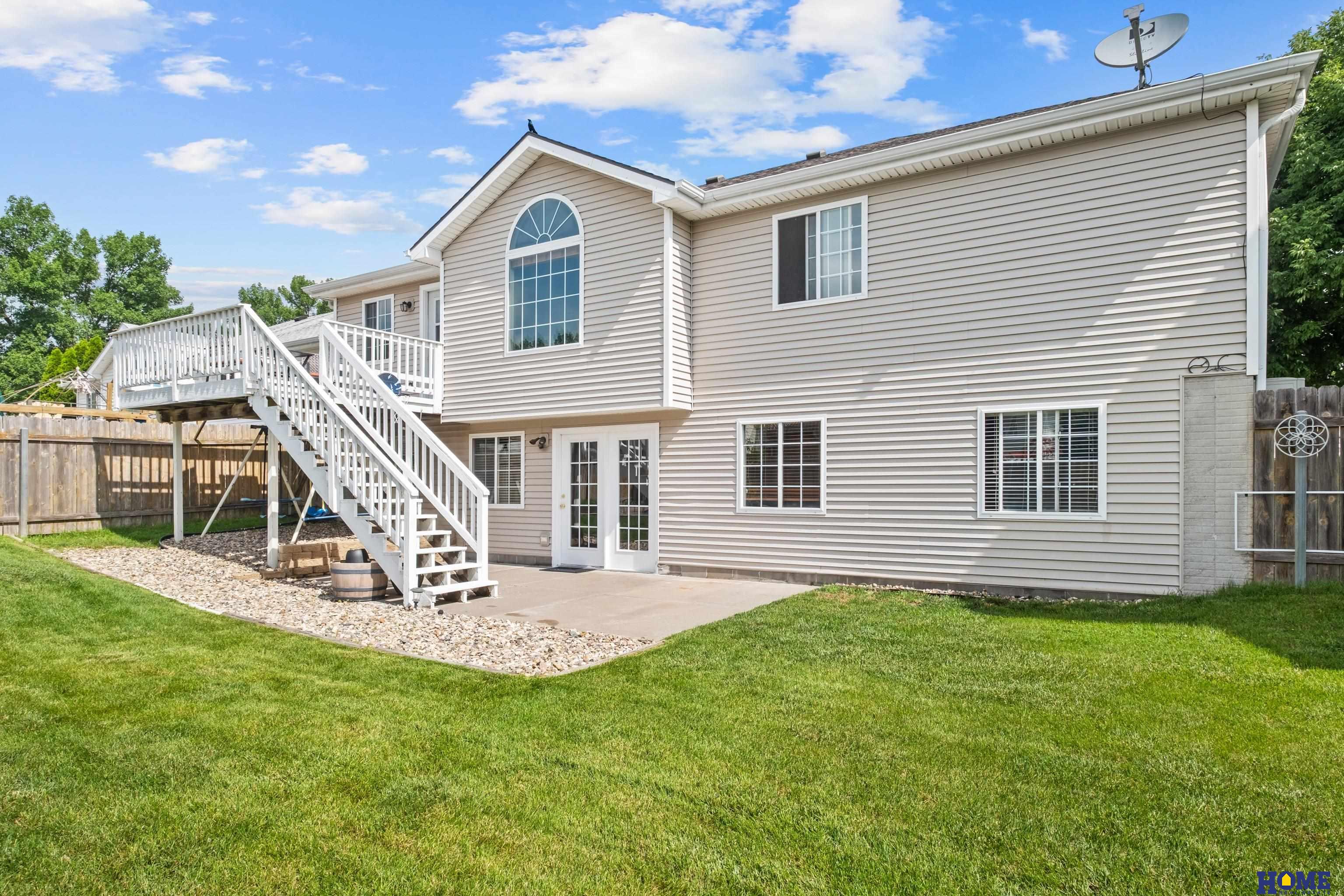 8011 Creek View Court — photo