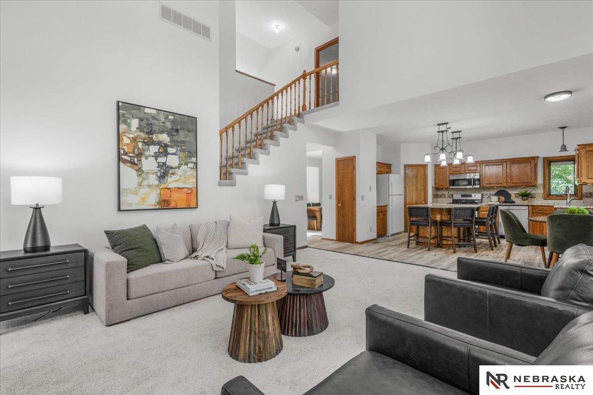 807 Forestview Circle — photo
