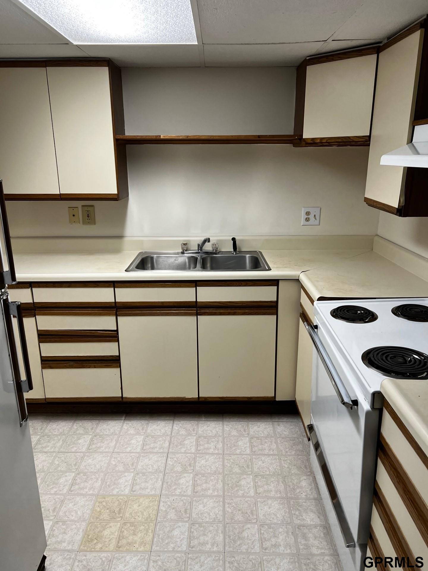 2304 Lincoln Road #6 M-6 — photo