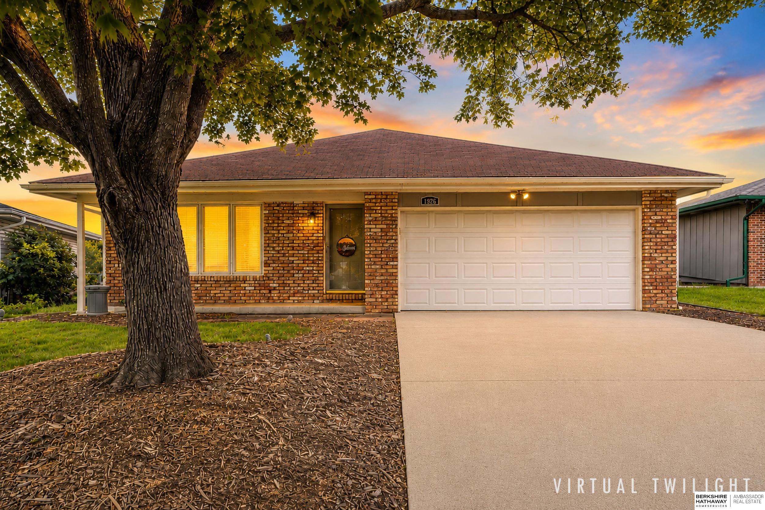 1926 W Mulberry Court — photo