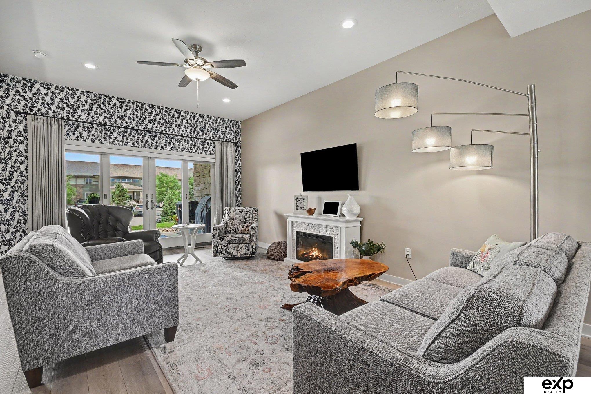 6630 Juliet Court #2B — photo