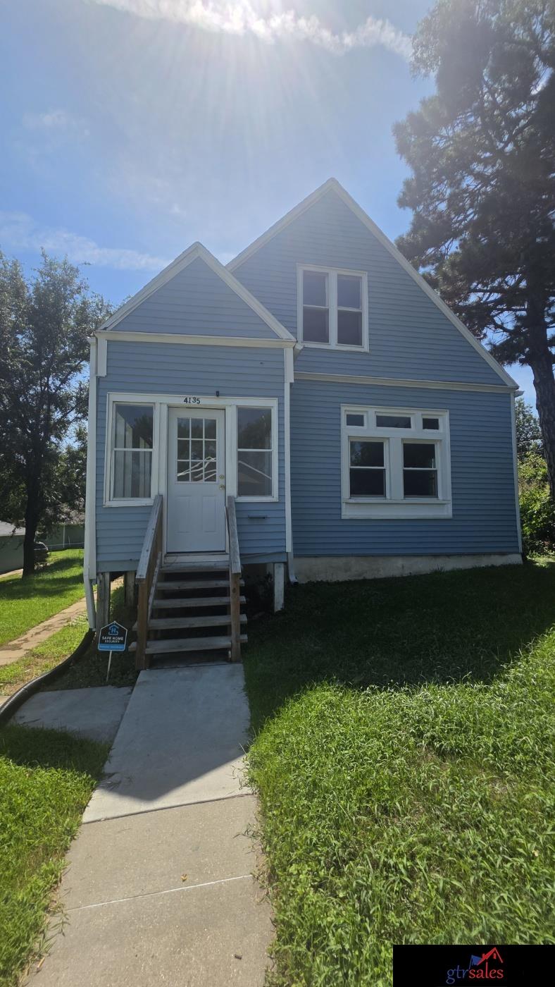 4135 Grant Street — photo