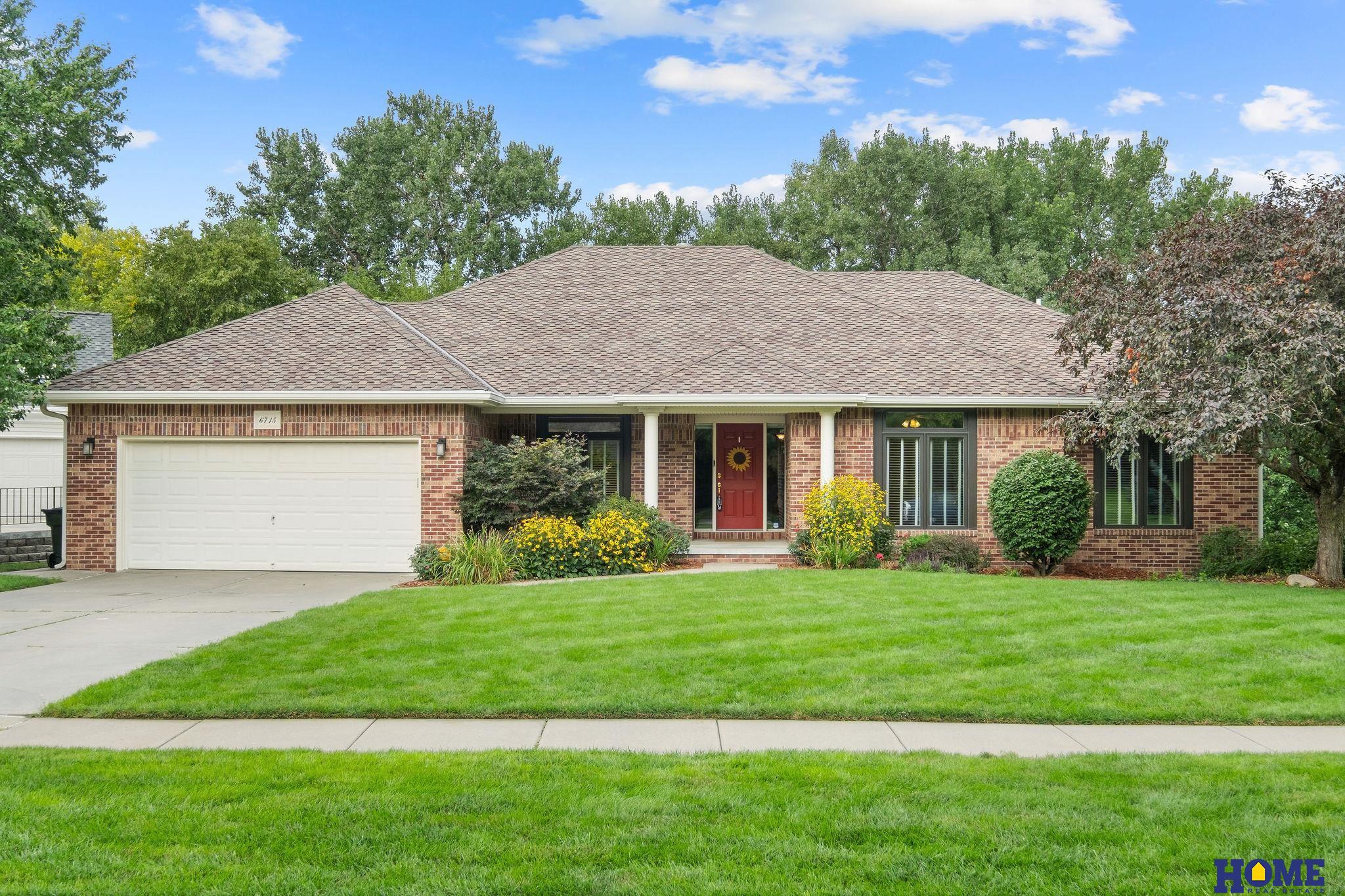 6715 Leesburg Court — photo