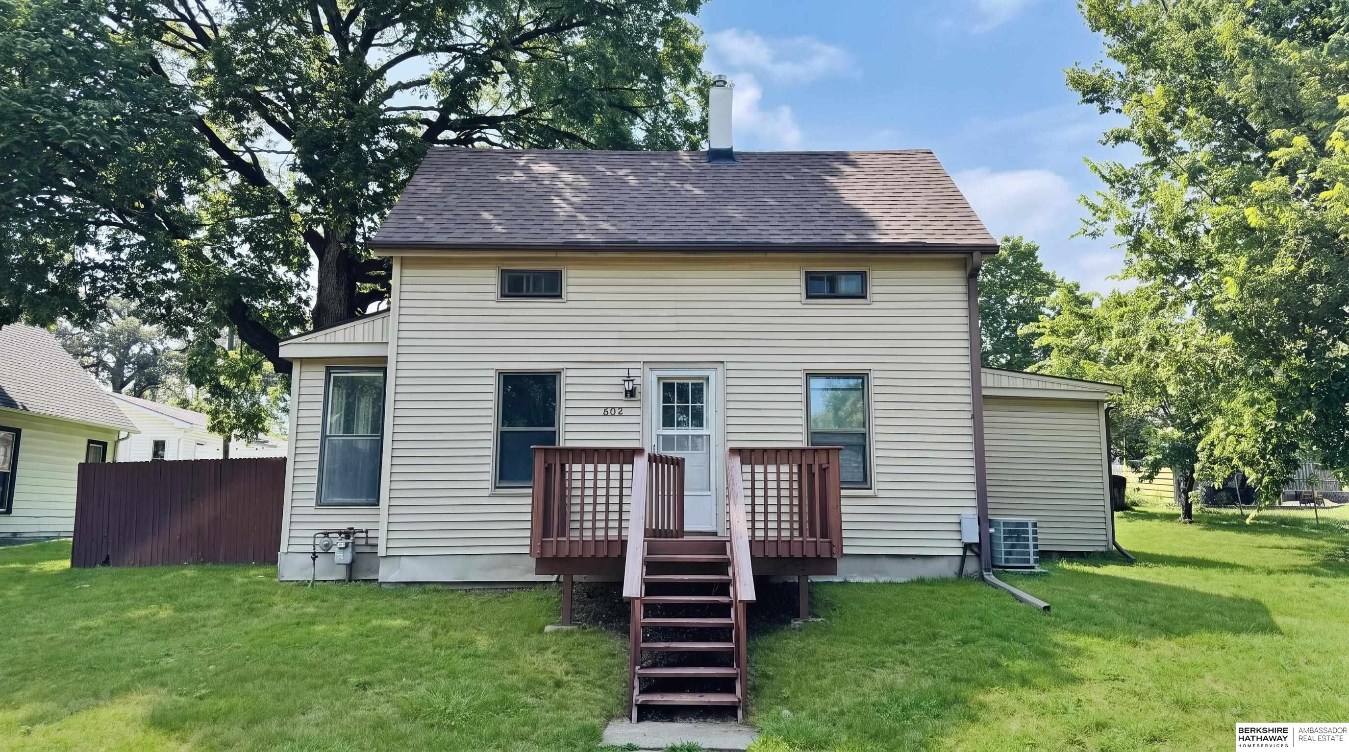 604 N Vine Street — photo