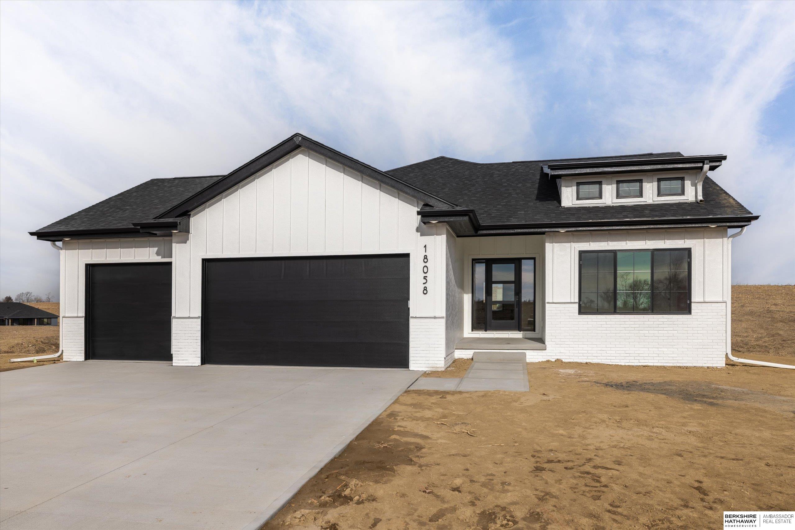 21725 Parkview Drive — photo