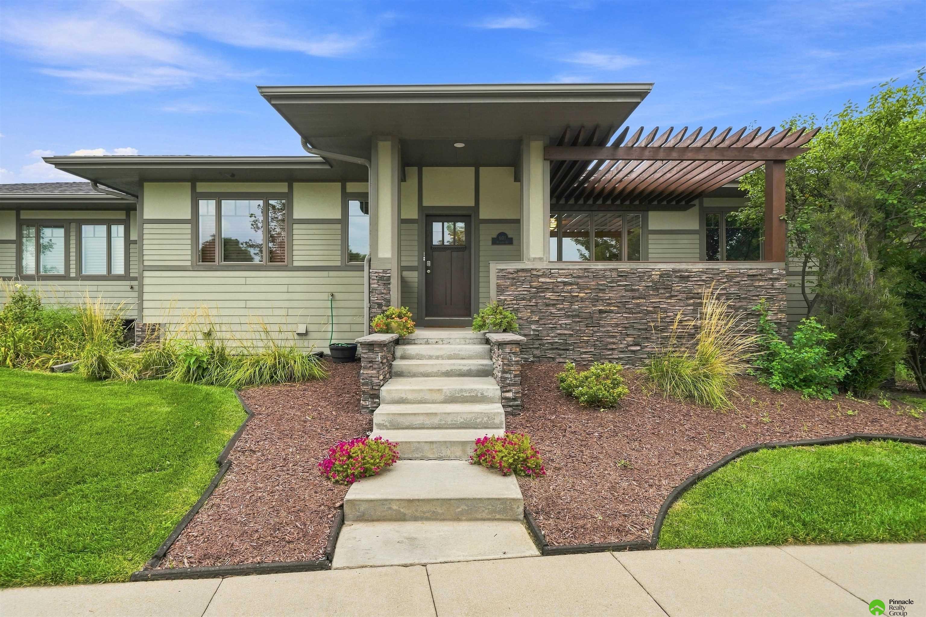 601 Penrose Drive — photo