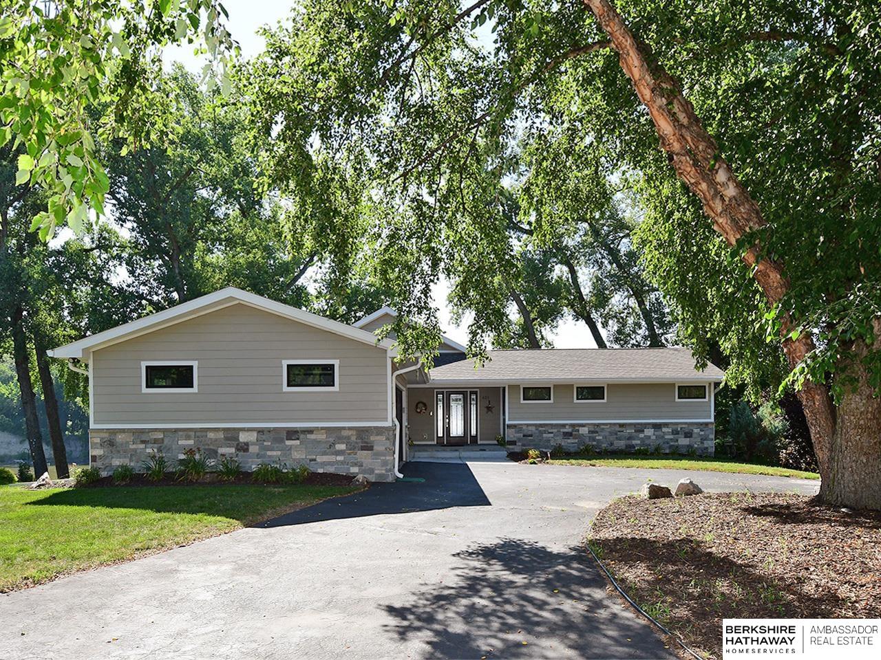 621 riverside dr, WATERLOO NE 68069 — photo 2