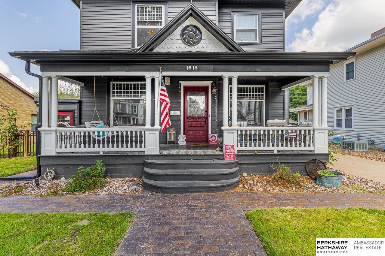 1618 Boyd Street — photo